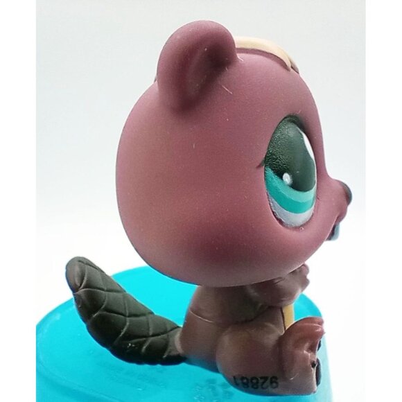 Littlest Pet Shop Animal Collectibles Beaver Deer Bunny Chinchilla LPS Hasbro - Picture 4 of 16